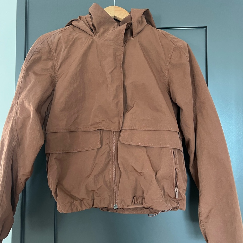 Lululemon Athletica brown jacket